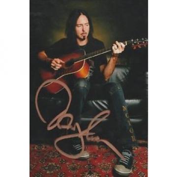 *SIGNED* martin acoustic strings  guitar martin DAMON martin acoustic guitar JOHNSON dreadnought acoustic guitar - martin 6X4 PHOTO  (THIN LIZZY / BLACK STAR RIDERS)  AUTOGRAPH